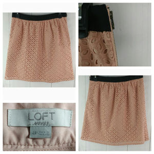 🌴3/$20 LOFT Petite Women Side Zip Eyelet Skirt